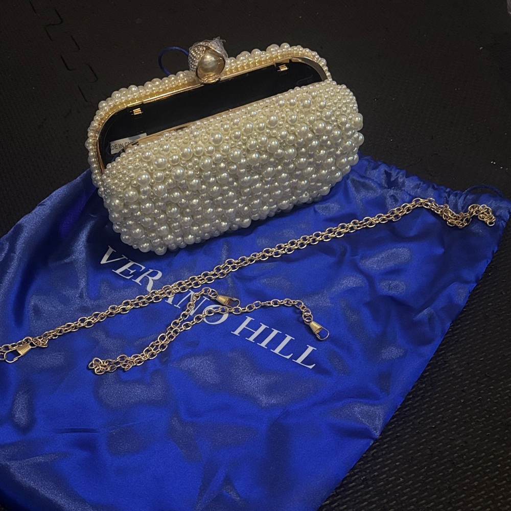 Vera Hill Pearl Embellished Clutch - White